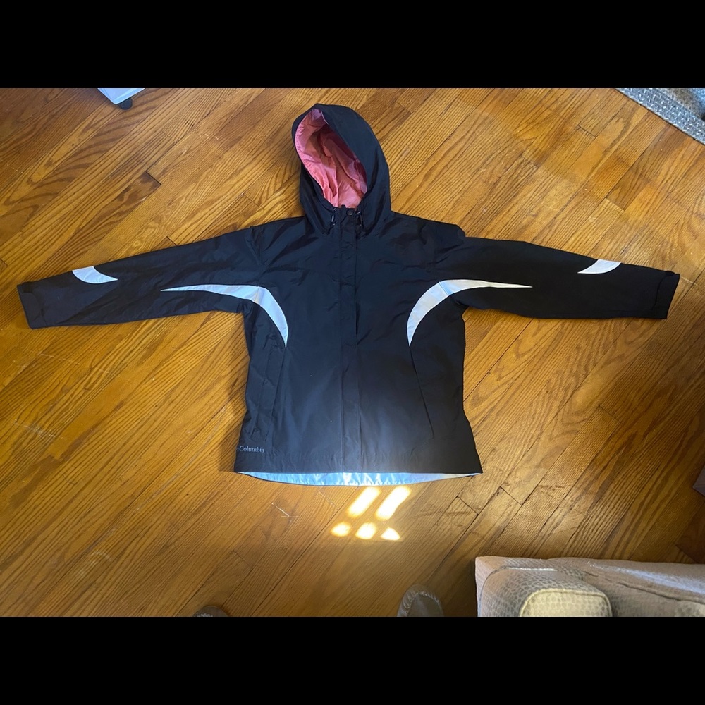 Columbia womens windbreaker with hood